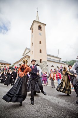 fete-de-ledelweiss-manureyboz.jpg
