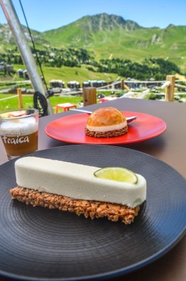 cdf-le-dou-du-praz-la-plagne-village-entremet-citron-chocolat-blanc-ete-2022-a9infosnews-36.jpg