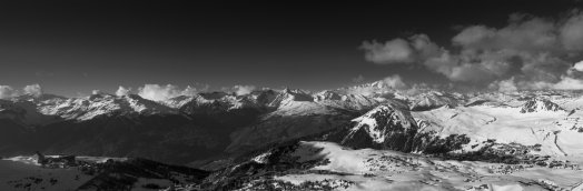 Pano_Grande-Plagne_Noir-et-blanc-Olivier-Allamand.jpg