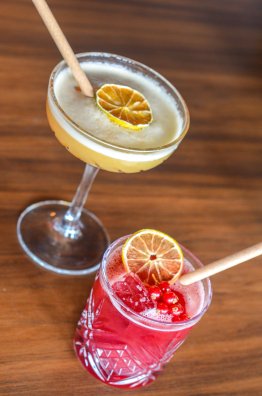La Rôtisserie Hiver 2023 ©Infosnews Cocktails Red power et Yuzu sour 19.jpg