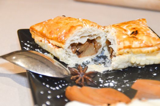 Vancouvert Rissole savoyarde à la poire confite, crème vanille sorbet génépi Hiver 2023 ©Infosnews-54 copie.jpg