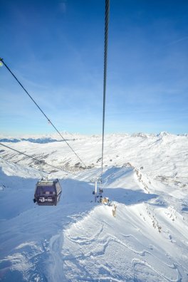 Pistes et télécabine Masse Les Menuires - Hiver 2022 © Infosnews-51.jpg