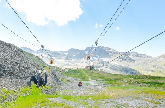 Double Tyrolienne La Bee Val Thorens Ete-2020 © Infosnews-7.jpg