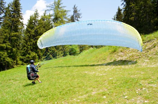Parapente - les Arcs -été2023-©infosnews-14.jpg