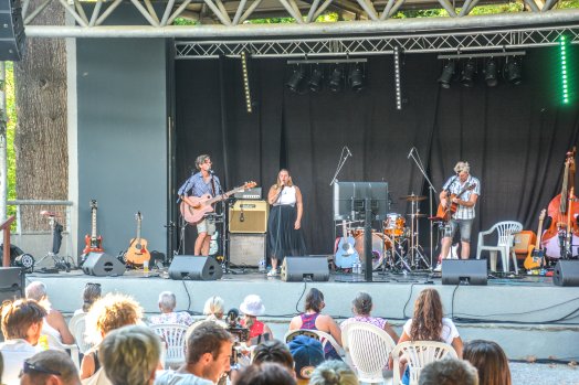 Ca chante à Brides - Brides-les-Bains ETE 2022 ©Infosnews-37.jpg
