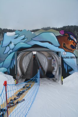LA TANIA gbl-8778-63e608e4a96bc894336222.jpg