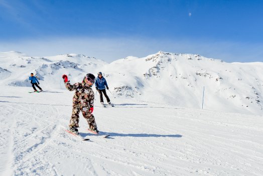 Natural Park Les Menuires Hiver-2020 Ski famille © Infosnews-76.jpg