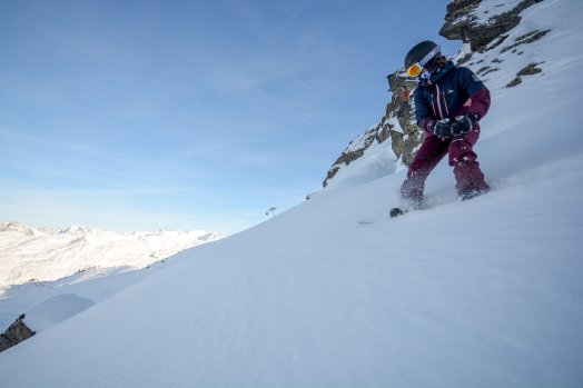 Pistes et télécabine Masse Les Menuires - Hiver 2022 Snowboard Liberty Ride © Infosnews-71.jpg