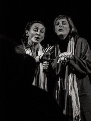 cyrano-par-le-bout-du-nez-photo-1-160752.jpeg