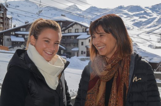 Agnès et Dorine Girard-Val thorens-hiver2024-©infosnews-4.jpg