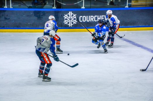 Hockey HCMP contre Clermont Ferrand - Courchevel - HIVER 2023 ©Infosnews-75.jpg