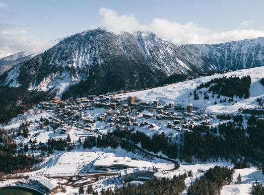 Courchevel-Un Duo.-Hiver-2027-05-12 1.jpg