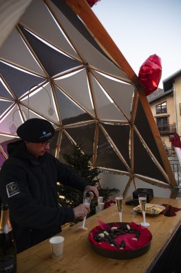 Bar_ephemere_de_la_Saint_Valentin-Marine_VERNAZ-35675.JPG