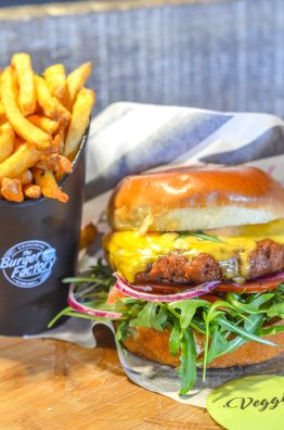 Accro-Burger Factory-Courchevel-hiver2024-©infosnews-30.jpg
