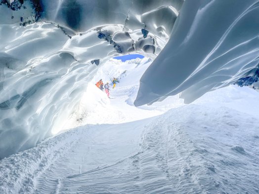 Grotte de glace-Péclet-Val Thorens-hiver2024-©infosnews-19.jpg