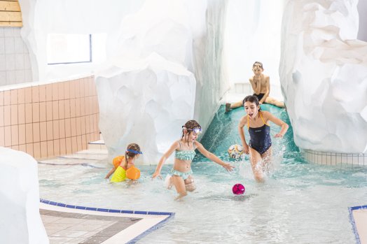 Piscine_Aqualudique-Alpcat_Media-26337.JPG