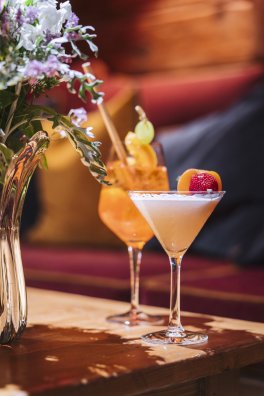 BAR HOTEL LES PEUPLIERS COURCHEVEL @paulbrechu.JPG