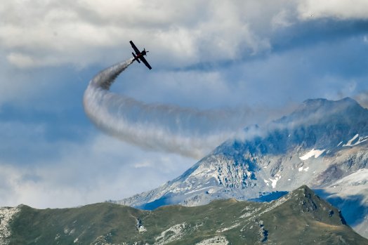 AVION 1- CREDIT OLIVIER BRAJON.jpg