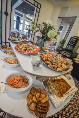 CDF Golf Hotel Fruits de mer-Brides-les-Bains-été2024-©infosnews-9.jpg