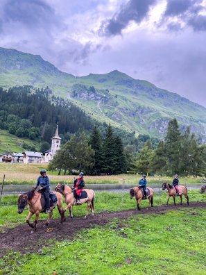 randonn‚e ‚questre nocturne - Le P'tit Ranch-CHAMPAGNY-‚t‚2024-¸infosnews-57.jpg