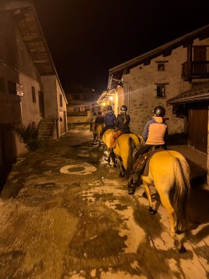 randonn‚e ‚questre nocturne - Le P'tit Ranch-CHAMPAGNY-‚t‚2024-¸infosnews-91.jpg