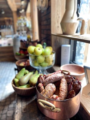 epicerie du praz - maison Pinturault-courchevel-été2024-©infosnews-9.jpg