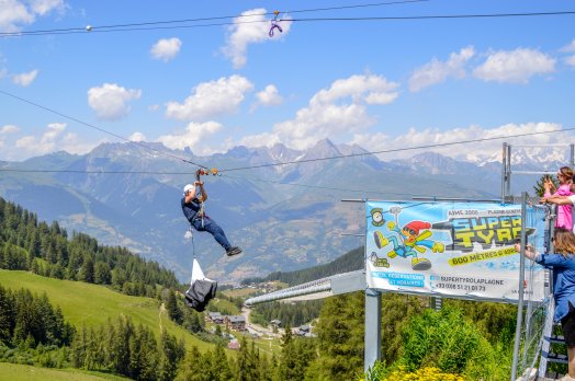 Tyrolienne-la plagne-été2023-©infosnews-26.jpg