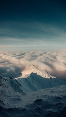 summit-5645295_1280.jpg