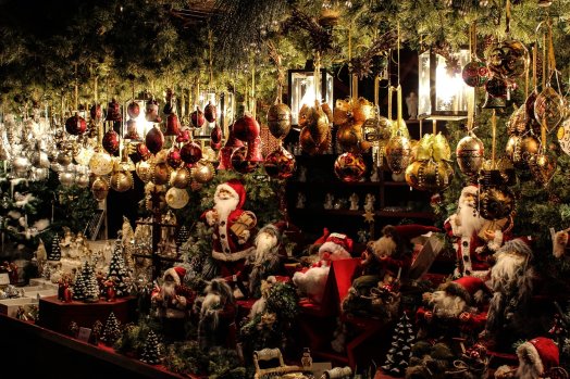 christmas-market-540918_1280.jpg