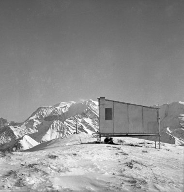 Le refuge Bivouac en janvier 1939 - Photo Charlotte Perriand ©Arch Charlotte Perriand ADAGP.jpg