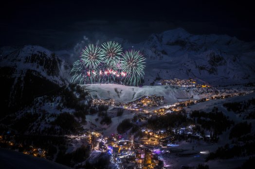 Feux_d_artifice_nouvel_an-JNJ_Photo-22423.JPG