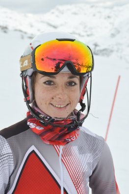 Soraya-ESF Academy-Les menuires-hiver2025-ļinfosnews-22.jpg