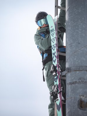 Freeski Academy 2024 - Shooting Blackcrow - Nicolas Secerov 3.jpg