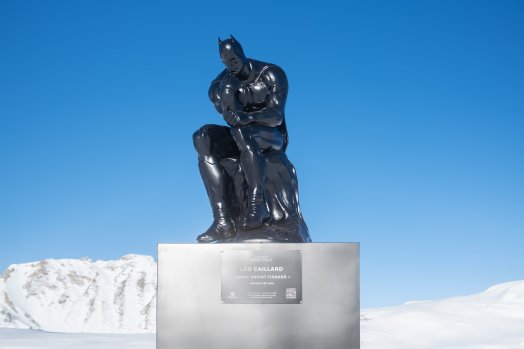 LÉO CAILLARD - DARK KNIGHT THINKER - BIOLLAY.jpg