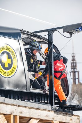 4-ski-patrol-experience-vincent-lottenberg-33882-63c56f59645e4604813192.jpg