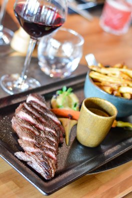 CDF Beef & Lobster - Val Thorens -hiver2025-©infosnews-40.jpg