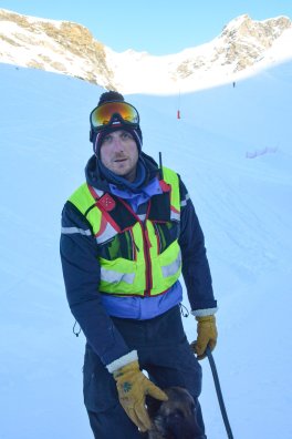 Exercice Recherche de victimes d'avalanche Orelle-hiver2025-©infosnews-9.jpg