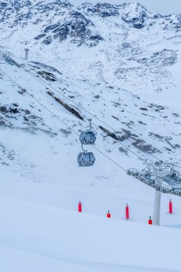 241121_Telecabine_2_Lacs_T.Loubere - OT Val Thorens_001.jpg
