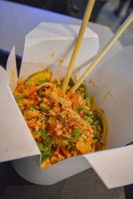 CDF Chalets du Thorens - Val Thorens-hiver2024-Wok poulet curry©infosnews-55.jpg