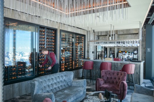 Caron 3200 - Bar à vin - Val Thorens-hiver2025-©infosnews-24.jpg
