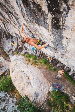 escalade-louna-damien-largeron-632d78b36f21a986642651.jpeg