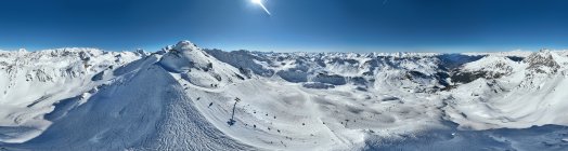 20240308-panorama-sommet-mythique-mont-vallon-meribel-mottaret-cc-alexis-brot-expinf.jpg