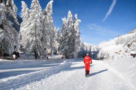 e trottinette - vallon de rosuel - ESF - Peisey -hiver2025-©infosnews-3.jpg