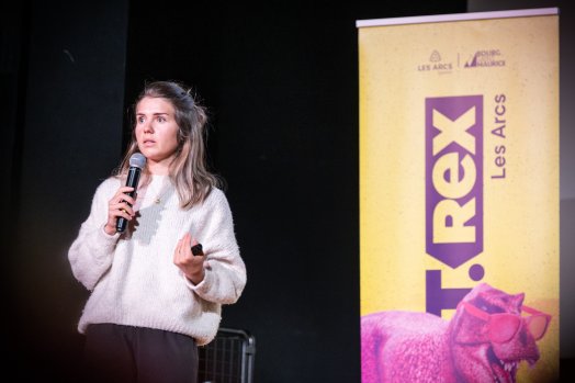 06-T_REX_Juliette_Becquet©ManuReyboz.jpg