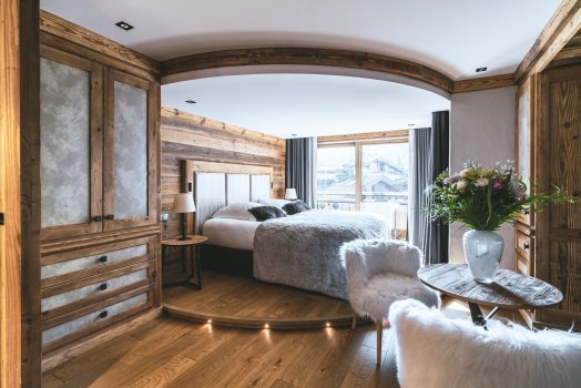 Hôtel Les Peupliers_Chambre supérieur village_Paul BRECHU.JPG