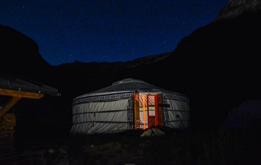 nuit-en-yourte-peisey-vallandry-ete-2022-c-infosnews-143-633c2cd81ca8a281130062.jpg