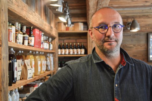 Thierry CVL epicerie du praz Maison Pinturault -2025-©infosnews-15.jpg