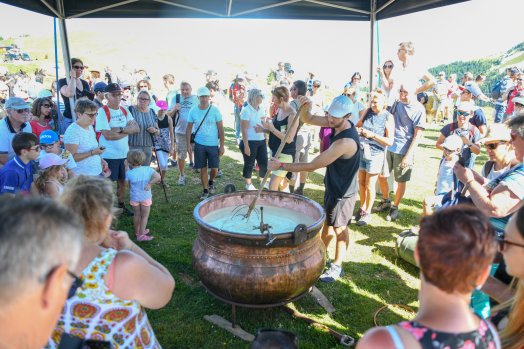 fete-de-l-alpage-ete-2019-47-jnj-667e6a58965fb193050832.jpg