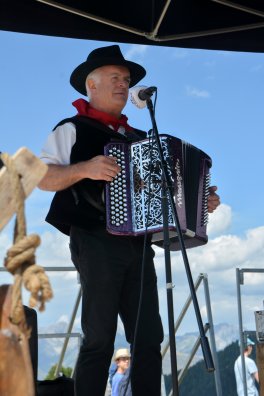 fete-des-alpages-la-plagne-ete2023-c-infosnews-109-667e6a58971e7663864739.jpg