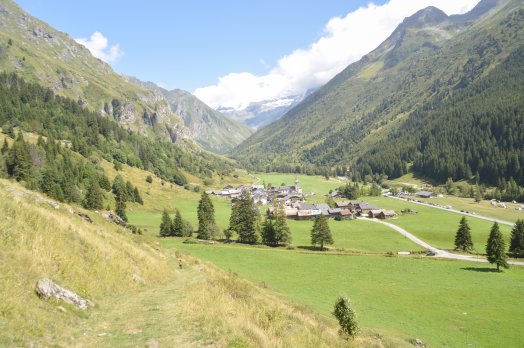 Village Friburge artistes - Champagny ETE 2025-©infosnews-79.jpg